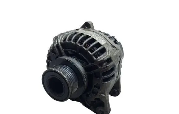 Renault Megane II Generator/alternator 7711135112KAS 7711135112