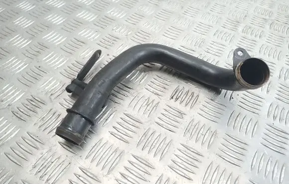 Audi A6 S6 C6 4F Engine coolant pipe/hose 059121071