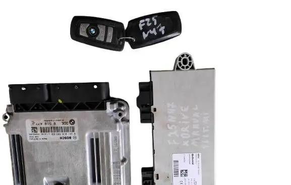 BMW X3 F25 Engine control unit/module 8518477