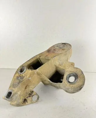 Audi A6 S6 C6 4F Engine mounting bracket 4F0199351H