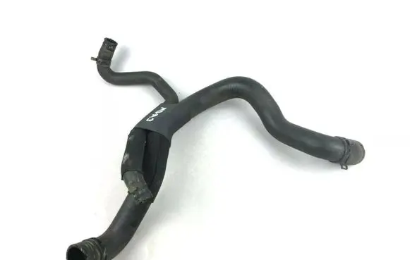 Mercedes-Benz A W176 Engine coolant pipe/hose A2465011458