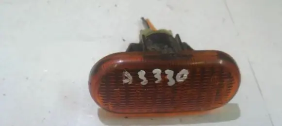 Renault Safrane Front fender indicator light 13910020
