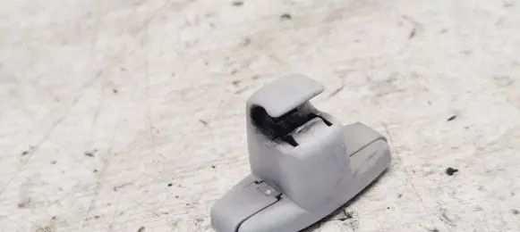 BMW 3 E46 Sun visor clip/hook/bracket 