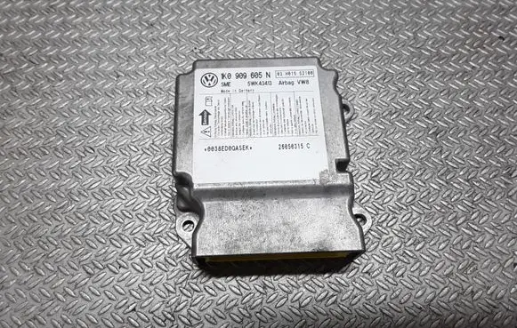 Volkswagen Jetta V Airbag control unit/module 1K0909605N