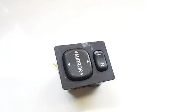Toyota Auris 150 Wing mirror switch 769746e