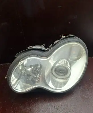 Mercedes-Benz C W203 Headlight/headlamp