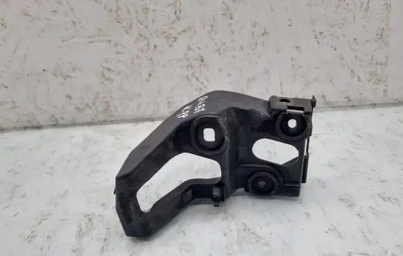Audi A4 S4 B7 8E 8H Front bumper mounting bracket 8E0853921D