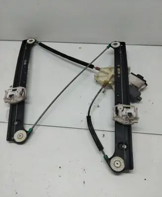 BMW X3 E83 Front door electric window regulator 69259641 S007083006