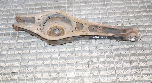 Volkswagen PASSAT CC Rear upper control arm/wishbone