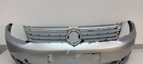 Volkswagen Caddy Front bumper 2K5807221A