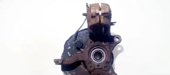Volkswagen Touran I Front wheel hub