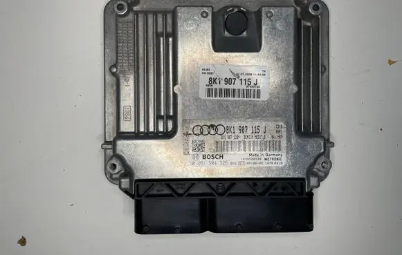 Audi A4 S4 B8 8K Engine control unit/module 8K1907115J 0261S04326 8K1907113
