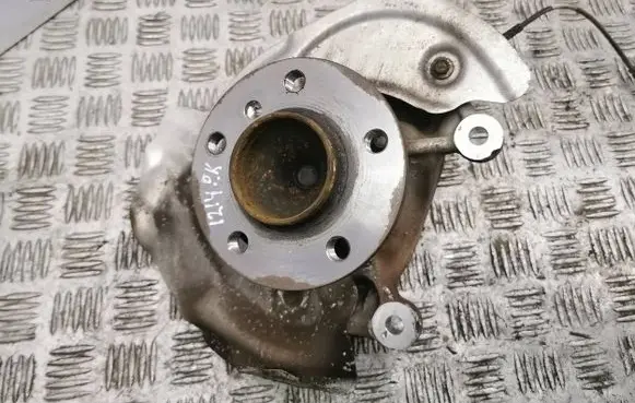BMW i3 Front wheel hub