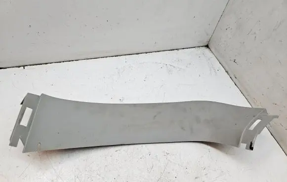 Suzuki Grand Vitara II Tailgate/trunk side cover trim 8378065J0