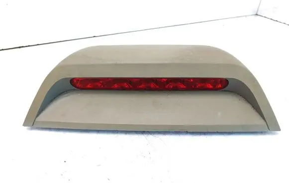 Suzuki Forenza Third/center stoplight 