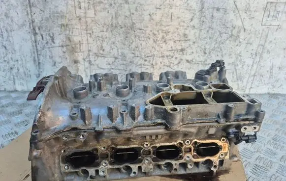 Volkswagen Golf VII Engine head 06K403AE 06K103475H B0W0910106