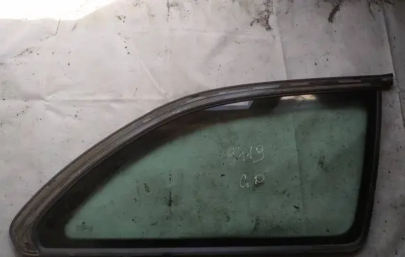 Skoda Octavia Mk2 (1Z) Rear side window as2