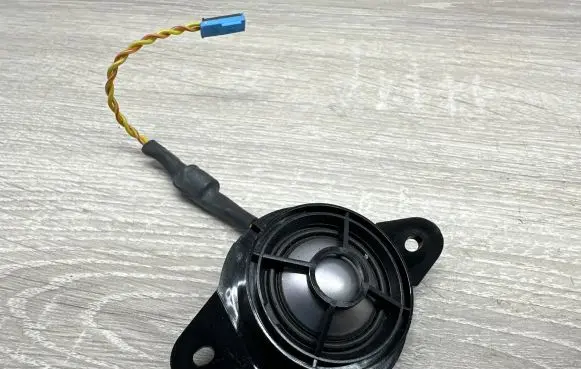 BMW 7 E65 E66 Front door high frequency speaker 6907639 3E6807801 12603