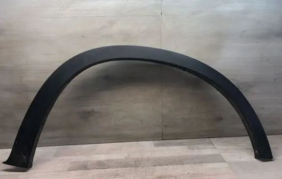 BMW X5 E70 Front arch trim 7158428 10503410