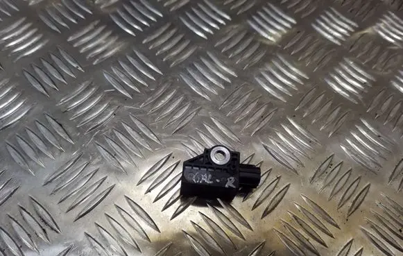 Honda CR-V Airbag deployment crash/impact sensor 5WK43786