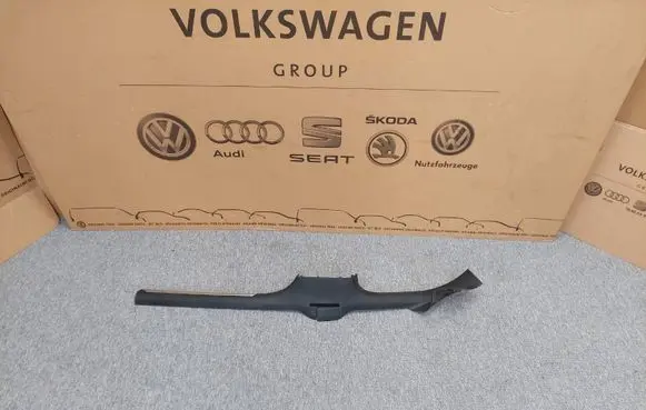 Volkswagen Golf VII Front sill trim cover 5G4853370C 5G4853372C 5G4853370J