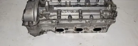 Mercedes-Benz ML W164 Engine head A6420106720 A6420101230 R6420106720