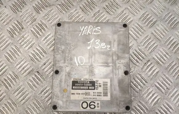 Toyota Yaris Engine control unit/module 8966152060