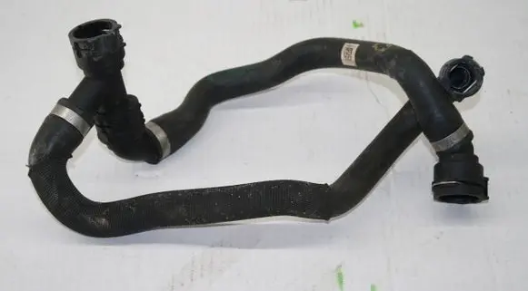 BMW 4 F32 F33 Engine coolant pipe/hose 8634284
