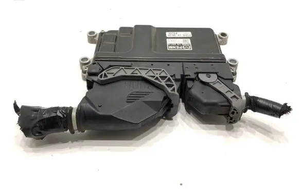 Mazda CX-3 Engine control unit/module ECU PENM18881A