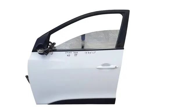 Hyundai ix35 Front door