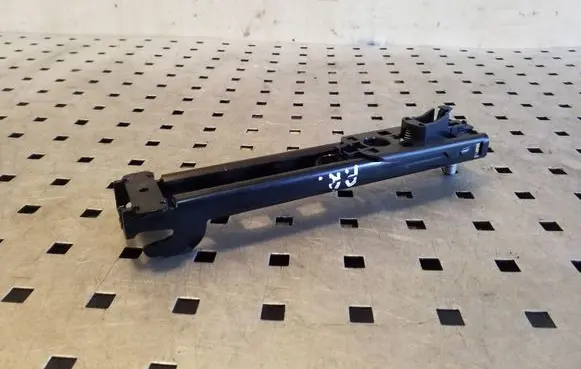 Mercedes-Benz E W212 Seat belt adjustment rail 606802800