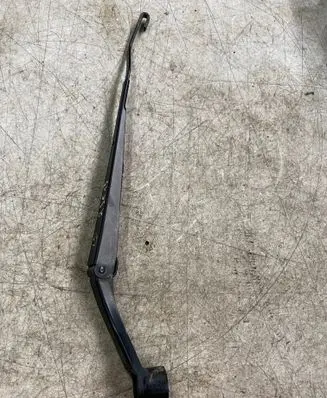 Fiat Fullback Front wiper blade arm