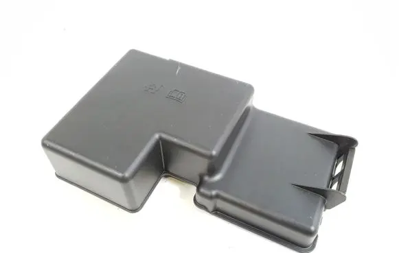 Volvo S60 Fuse box cover 31676133