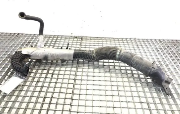 Intercooler hose/pipe