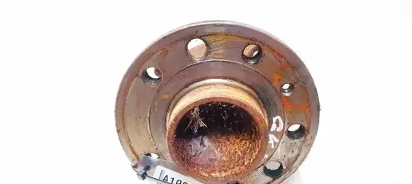 Opel Signum Rear wheel hub