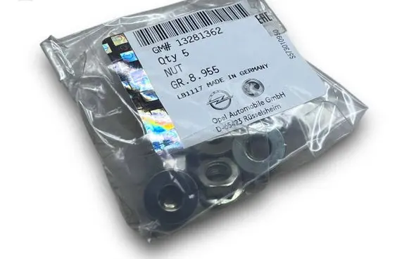 Opel Agila A Oil filter cover Z104 13281362