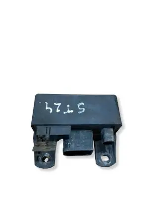Mercedes-Benz E W211 Glow plug pre-heat relay 
