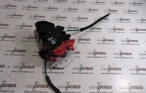 Hyundai i30 Front door lock 81320A6120