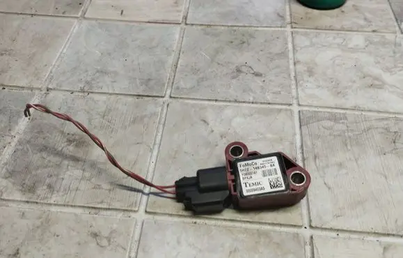 Land Rover Range Rover Sport L320 Airbag deployment crash/impact sensor 5H2Z14B345BA