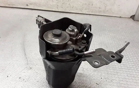 Subaru Forester SH Mechanical fuel pump 
