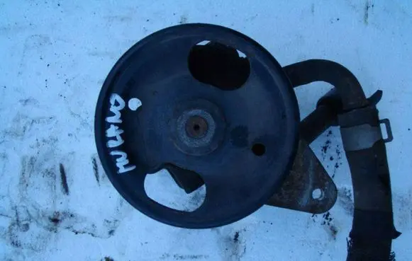 Nissan Murano Z50 Power steering pump