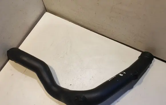 Volvo XC70 Intercooler hose/pipe 30794888