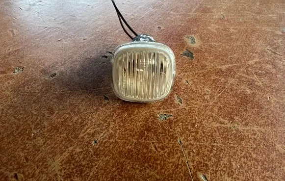 Skoda Fabia Mk1 (6Y) Front fender indicator light 1U0949127A