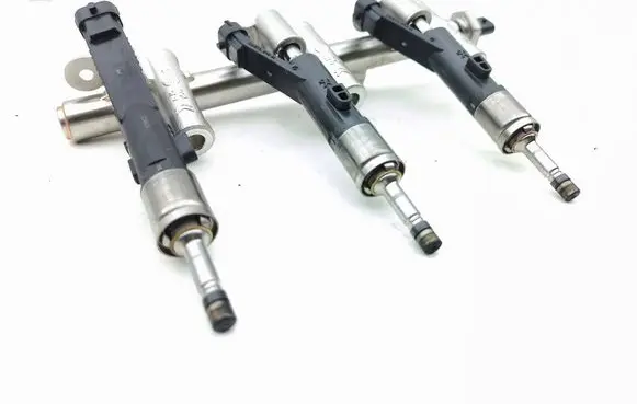Peugeot 2008 II Fuel injectors set 9811353880 27139Y01 2151232349