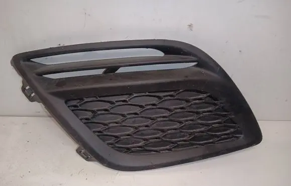 Volvo XC60 Front bumper lower grill 31290658