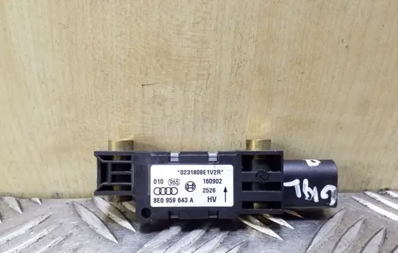 Audi A6 S6 C5 4B Airbag deployment crash/impact sensor 8E0959643A