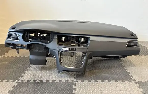 Peugeot 508 Dashboard 9688971380 9686445780 968644558000