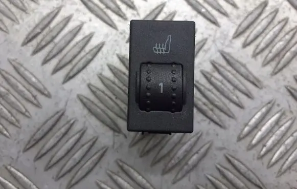 Ford Focus Seat heating switch 3M5119K314AC