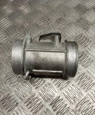 Audi A4 S4 B6 8E 8H Mass air flow meter 8ET00914245