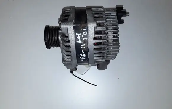 Renault Megane III Generator/alternator 231000024